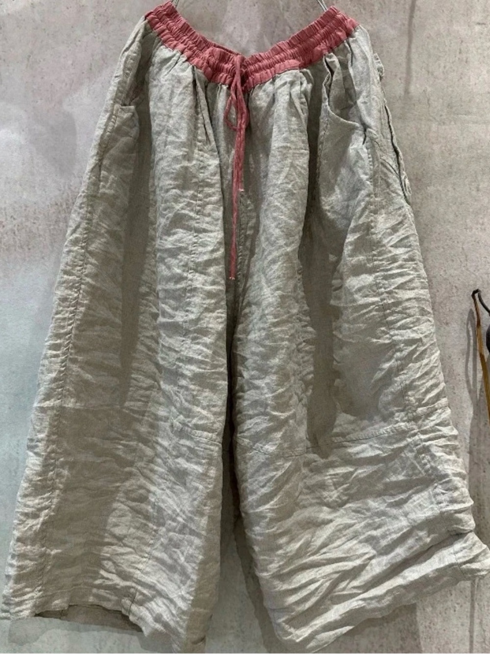 Relaxed Wide-Leg Linen Blend Joggers with Pink Elastic Waist.  One size.  $20